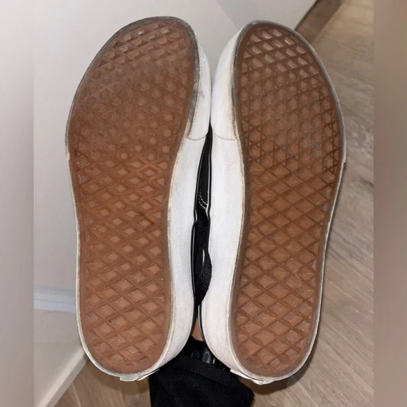 Vans Platform Shoes - Picture 7 of 9